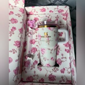 Stanley x LoveShackFancy Ribbon Rosa